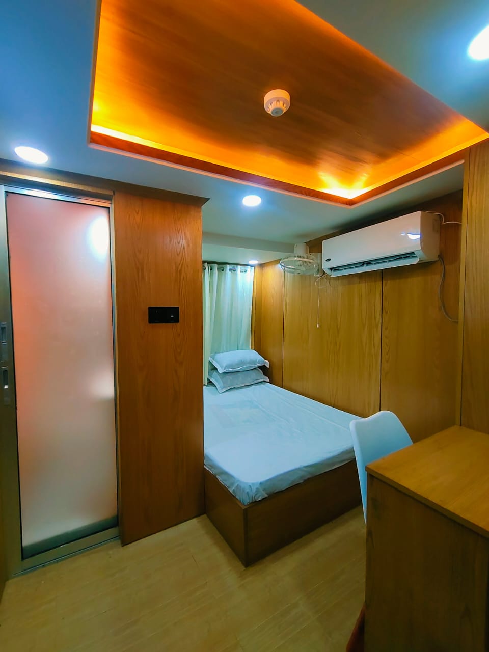 room 1